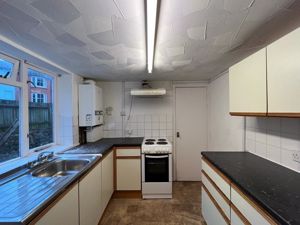 Photo 9- click for photo gallery